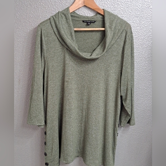 Zac & Rachel Woman Heather Green Slouchy Neck Shir. Size 1X - Picture 7 of 9
